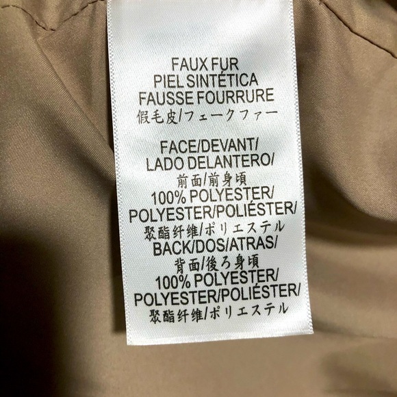 Kylie Jenner inspired BCBG faux fur coat. Very soft!! Nwt! Overside Teddy Coat. - Picture 6 of 9